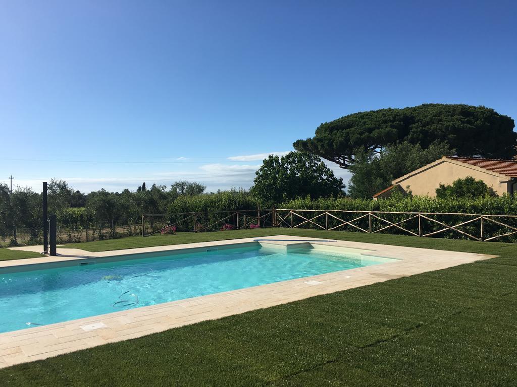 Agriturismo Quattro Pini Кастаньето-Кардуччи Экстерьер фото