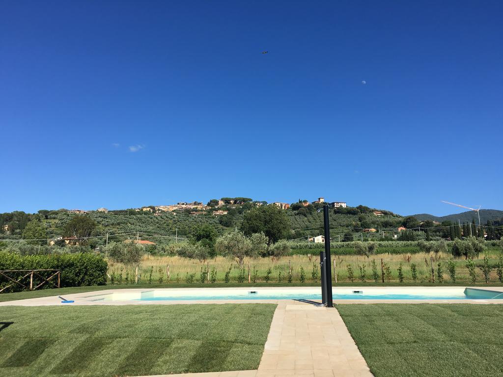Agriturismo Quattro Pini Кастаньето-Кардуччи Экстерьер фото